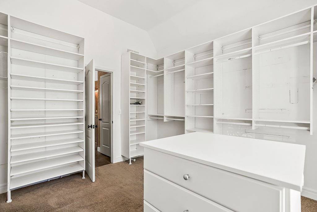 14400 Grant Street, Overland Park, KS 66221