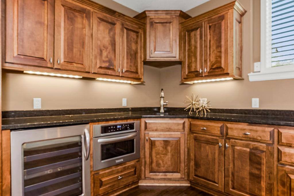 14400 Grant Street, Overland Park, KS 66221