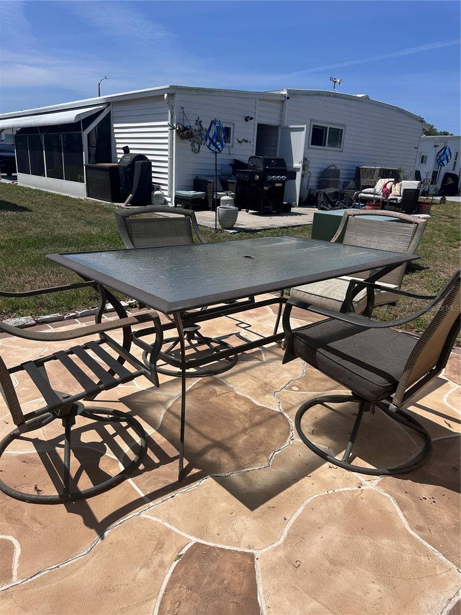 1100 Belcher Road South, Largo, FL 33771