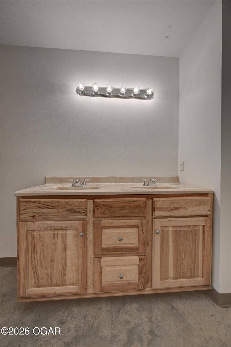 000 Highway NN, Joplin, MO 64804