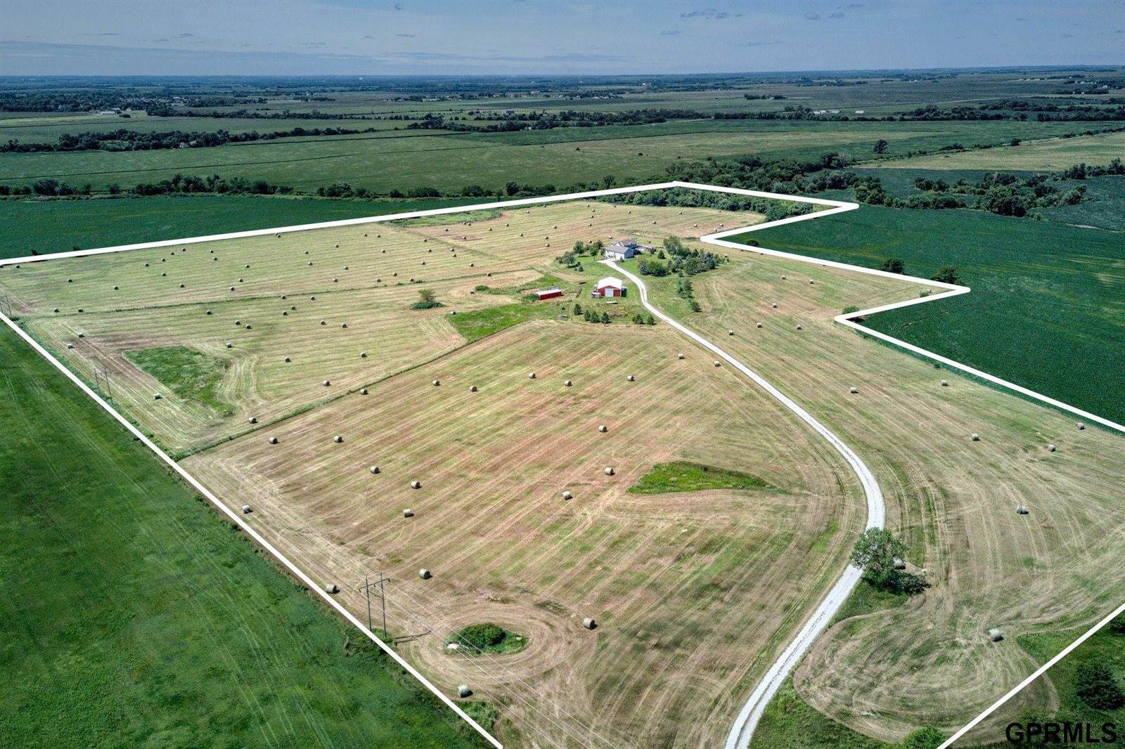 451 County Road B, Ashland, NE 68003