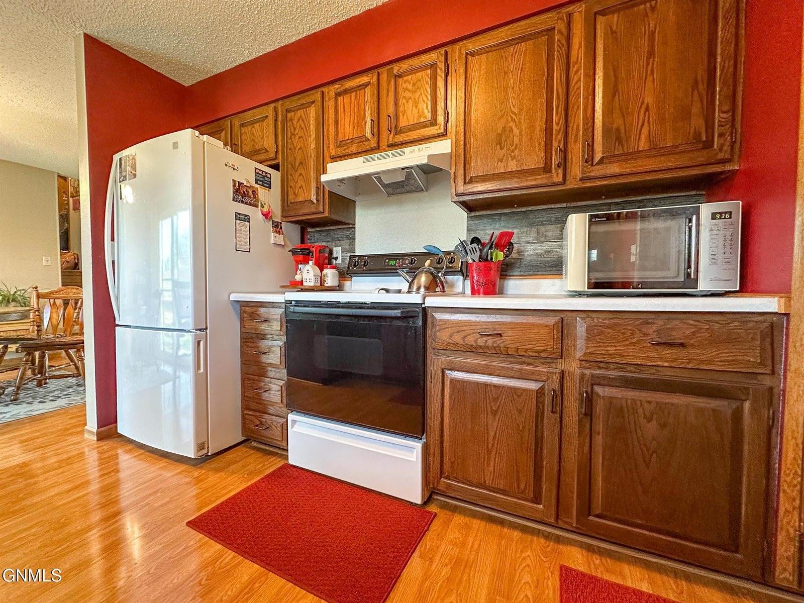 1840 Masterson Avenue, Bismarck, ND 58501