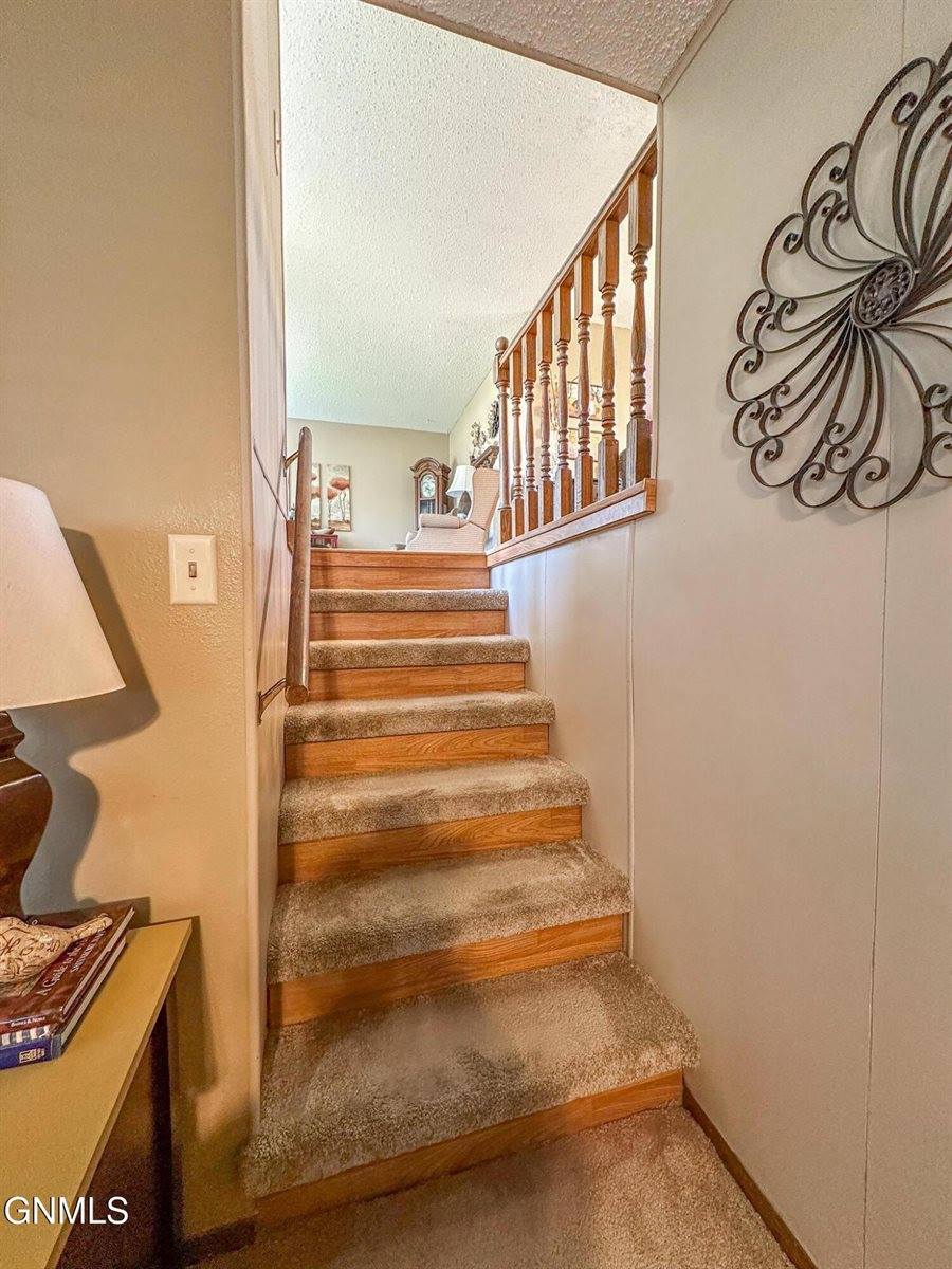 1840 Masterson Avenue, Bismarck, ND 58501