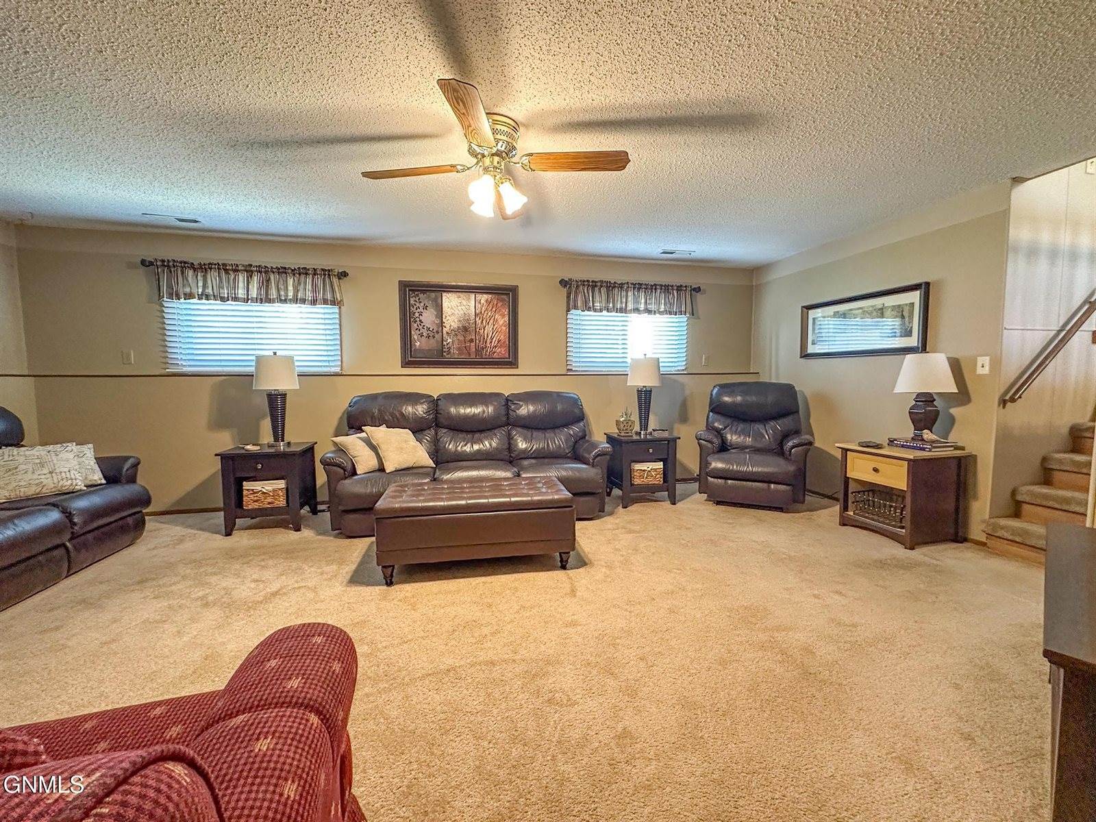 1840 Masterson Avenue, Bismarck, ND 58501