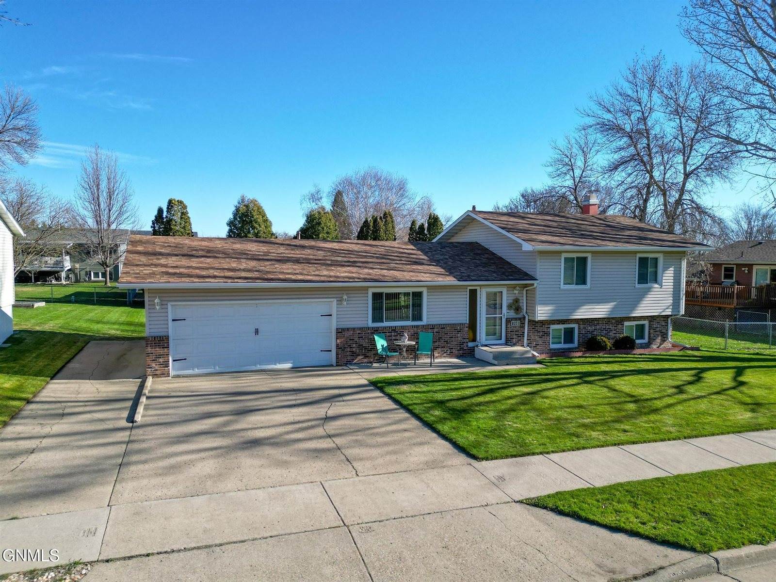 1840 Masterson Avenue, Bismarck, ND 58501