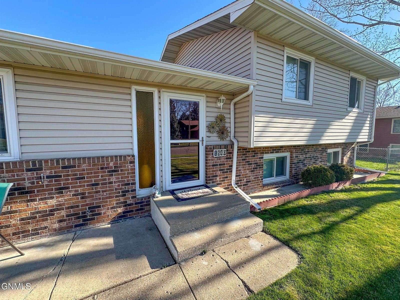 1840 Masterson Avenue, Bismarck, ND 58501