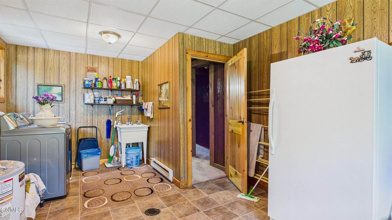 19351 Highway 83 NE, Baldwin, ND 58521