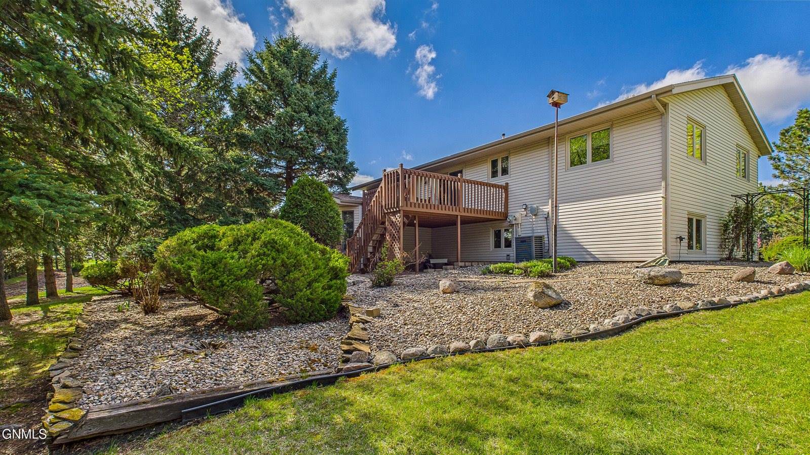 19351 Highway 83 NE, Baldwin, ND 58521