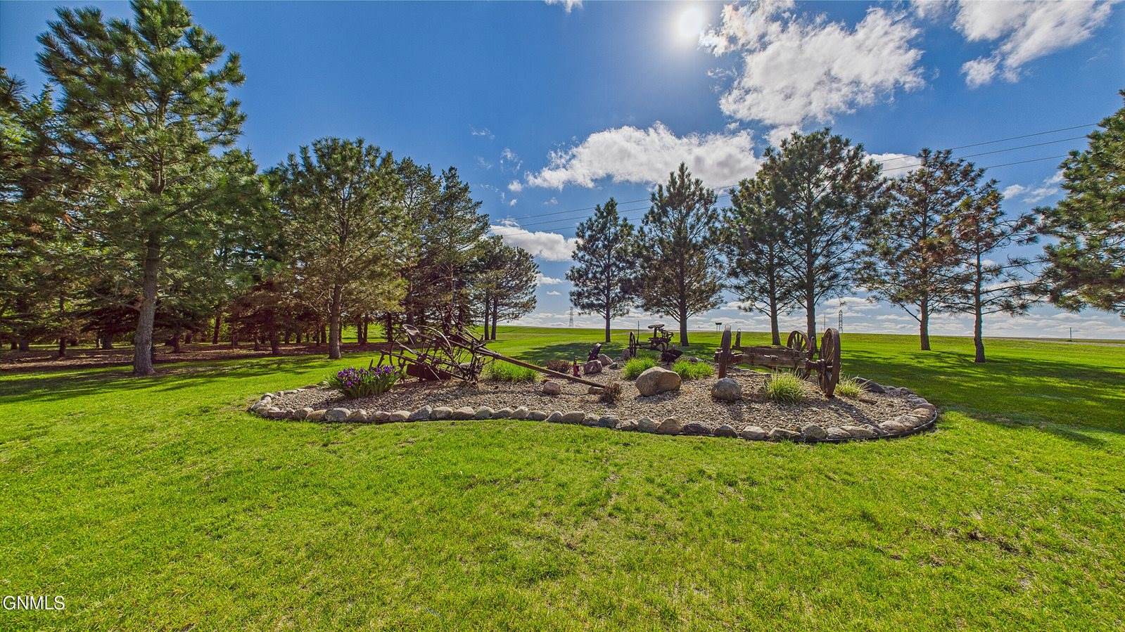 19351 Highway 83 NE, Baldwin, ND 58521