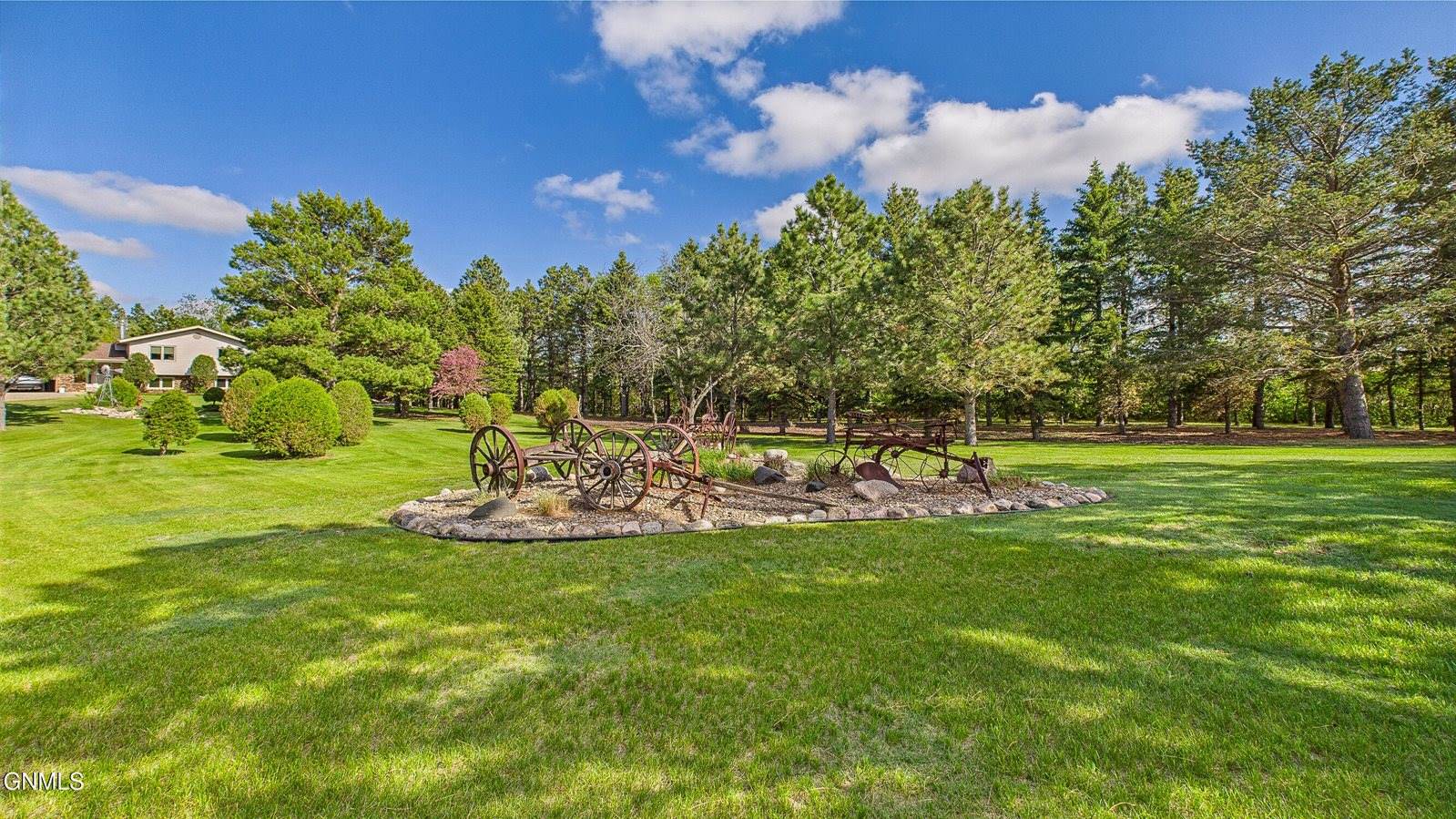 19351 Highway 83 NE, Baldwin, ND 58521