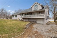 Listing Photo 0