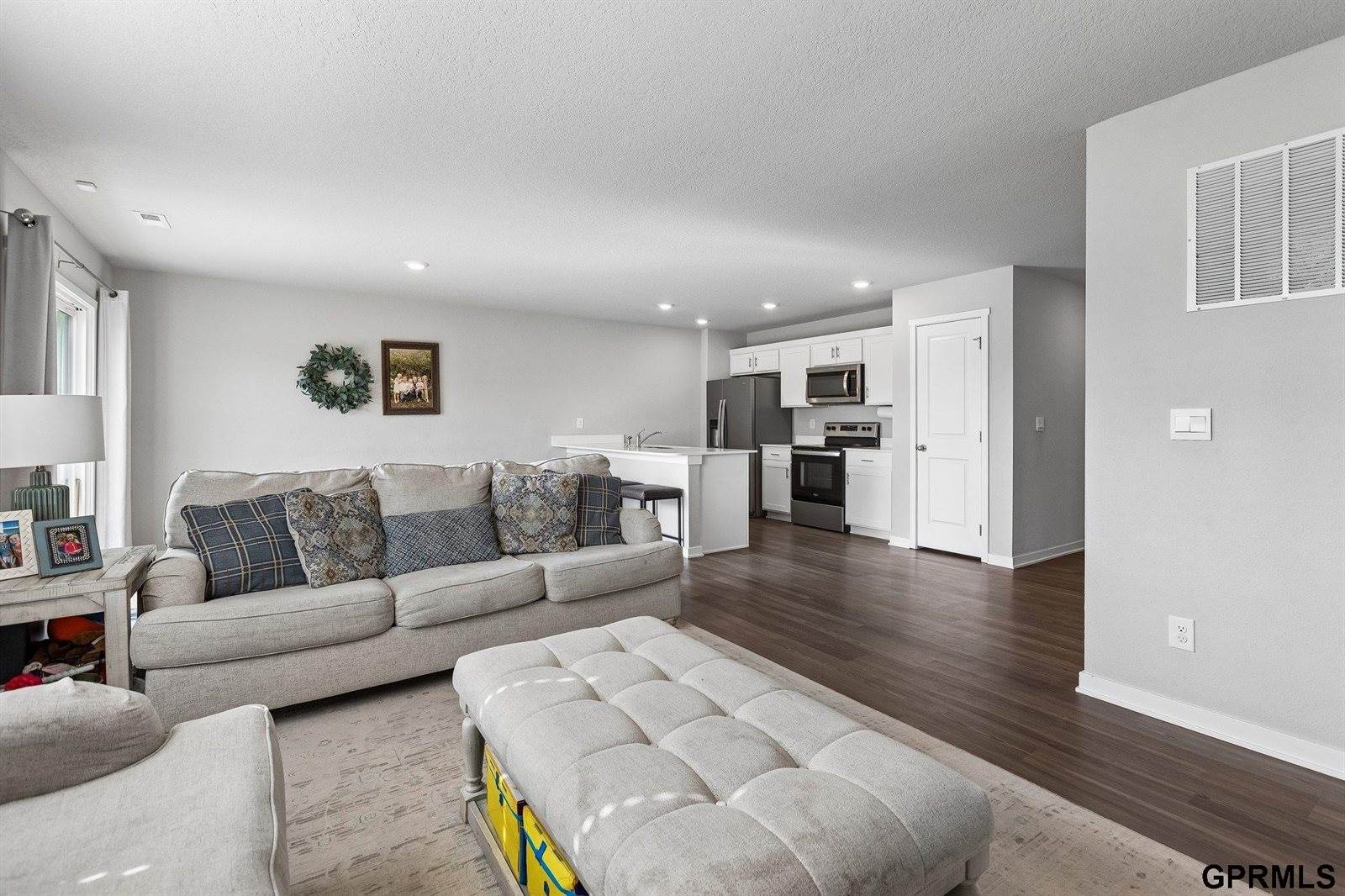 10807 South 177Th Street, Omaha, NE 68136