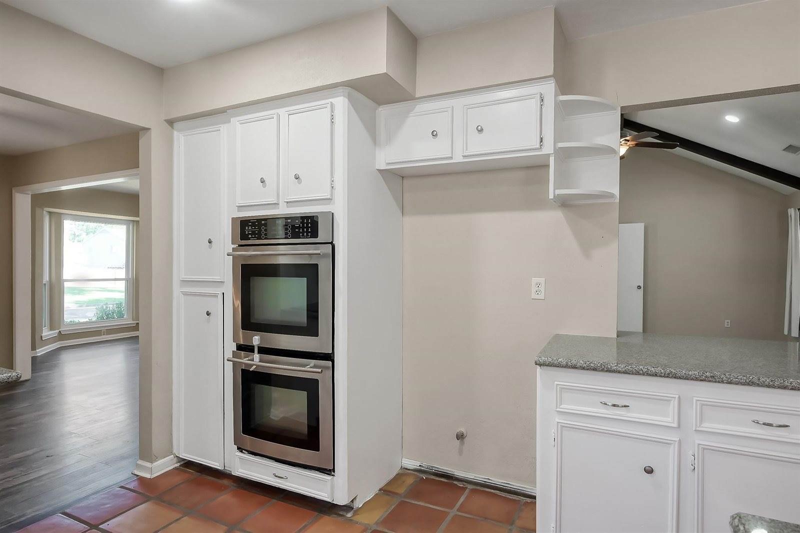 1218 Glouchester Lane, Houston, TX 77073