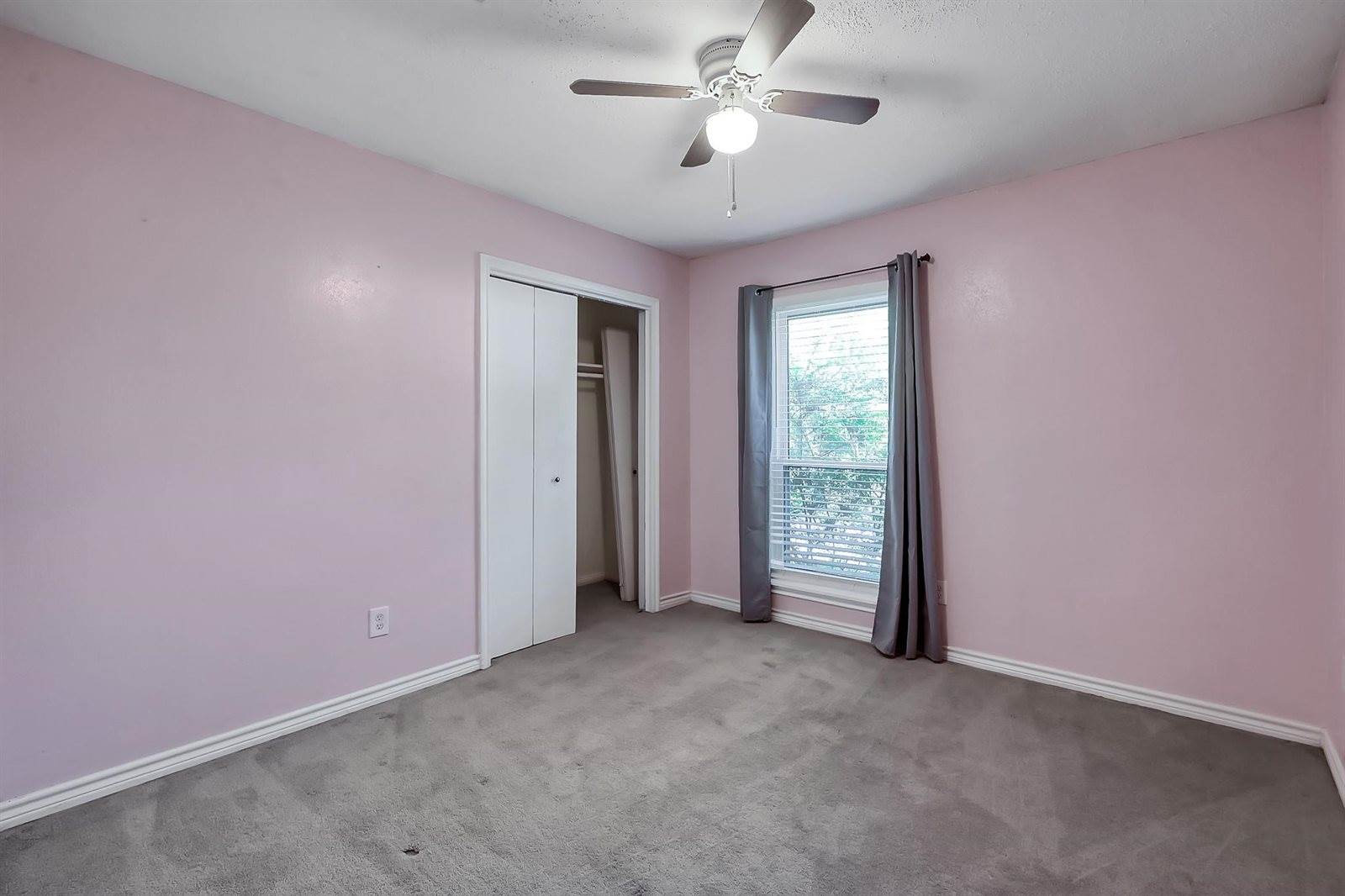 1218 Glouchester Lane, Houston, TX 77073