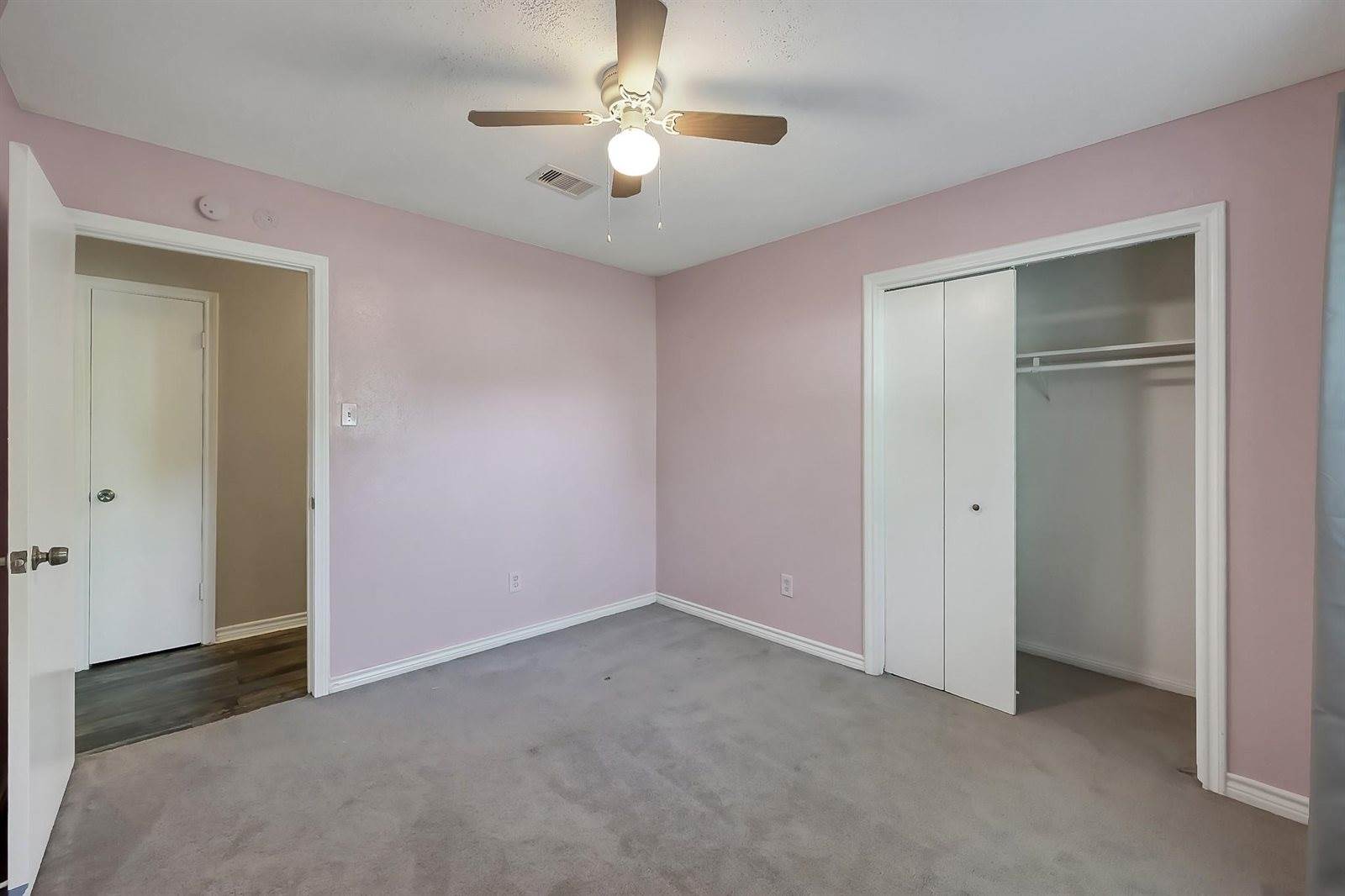 1218 Glouchester Lane, Houston, TX 77073