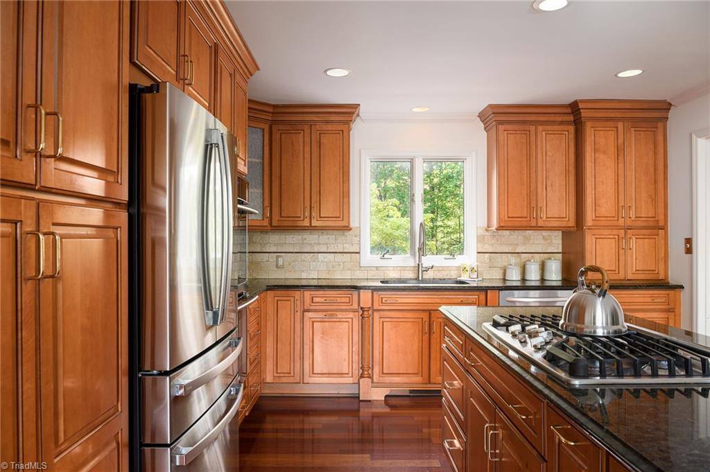 466 Windsor Park Road, Kernersville, NC 27284