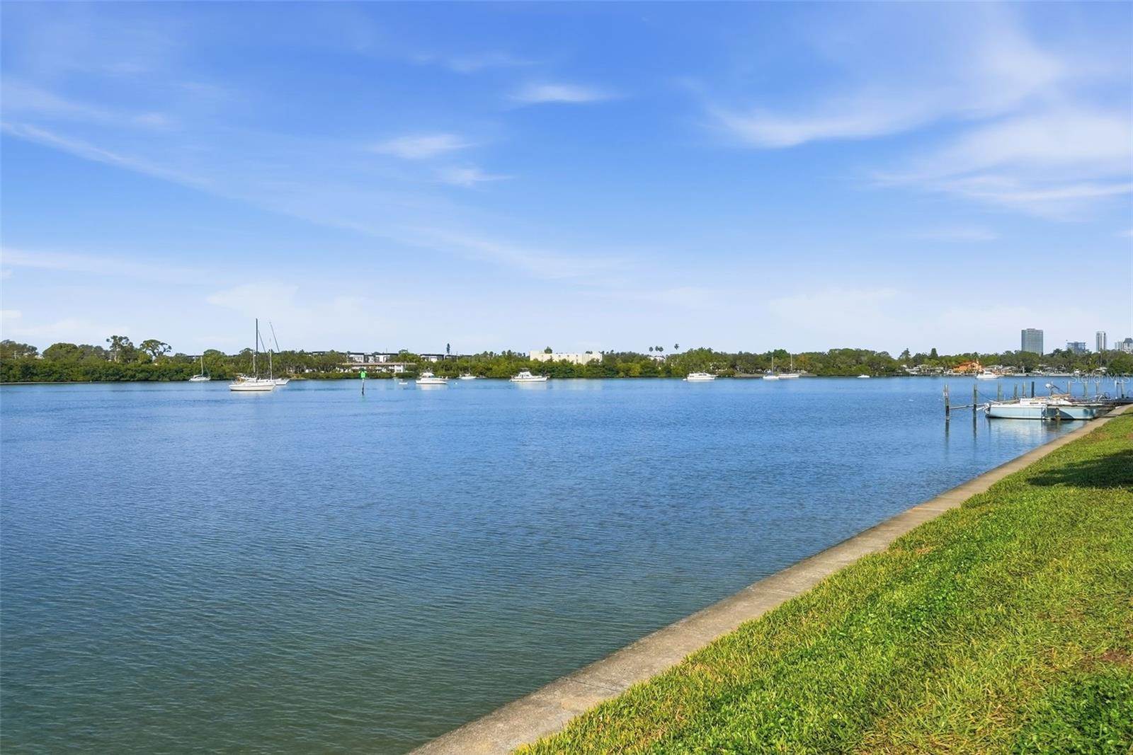 3783 Pompano, #B, Saint Petersburg, FL 33705