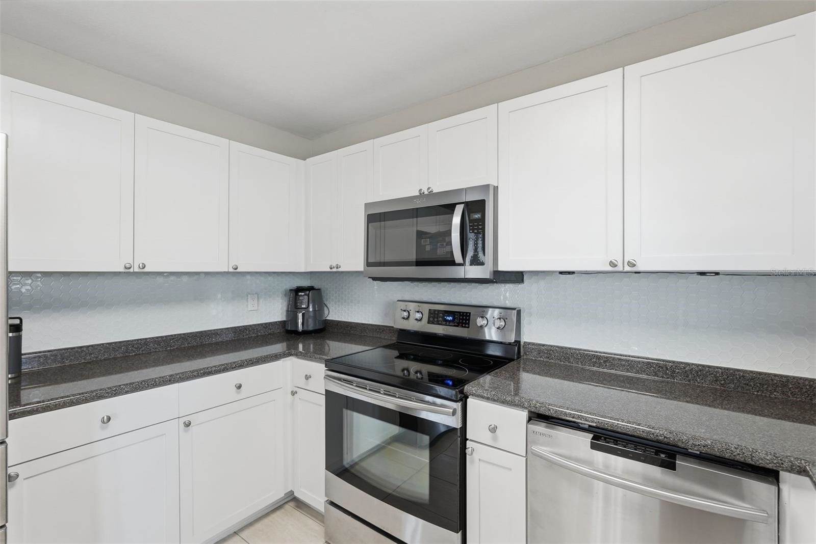 3783 Pompano, #B, Saint Petersburg, FL 33705