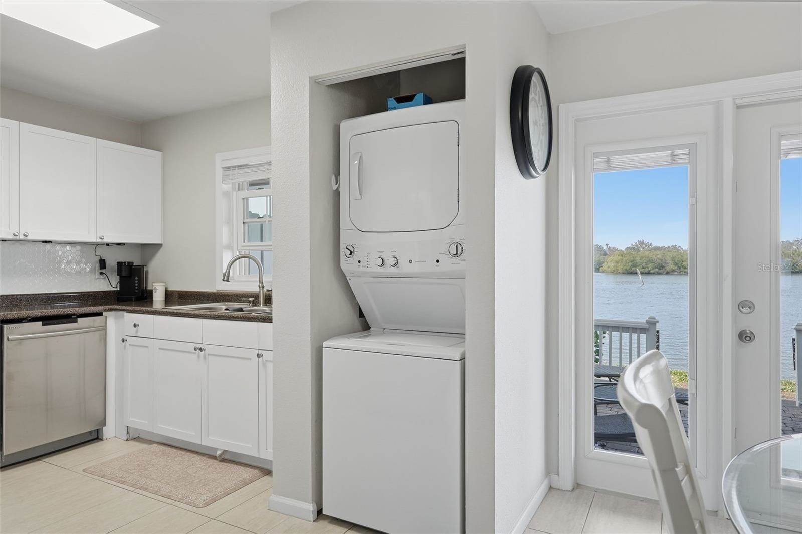 3783 Pompano, #B, Saint Petersburg, FL 33705