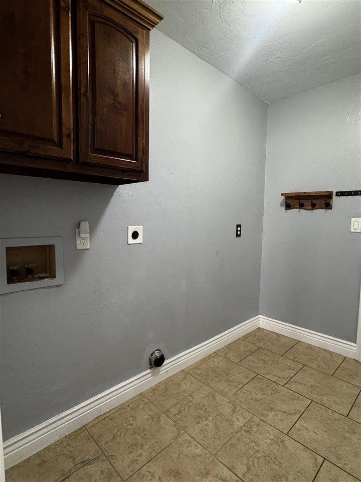 5708 NW Valor Ave, Lawton, OK 73505