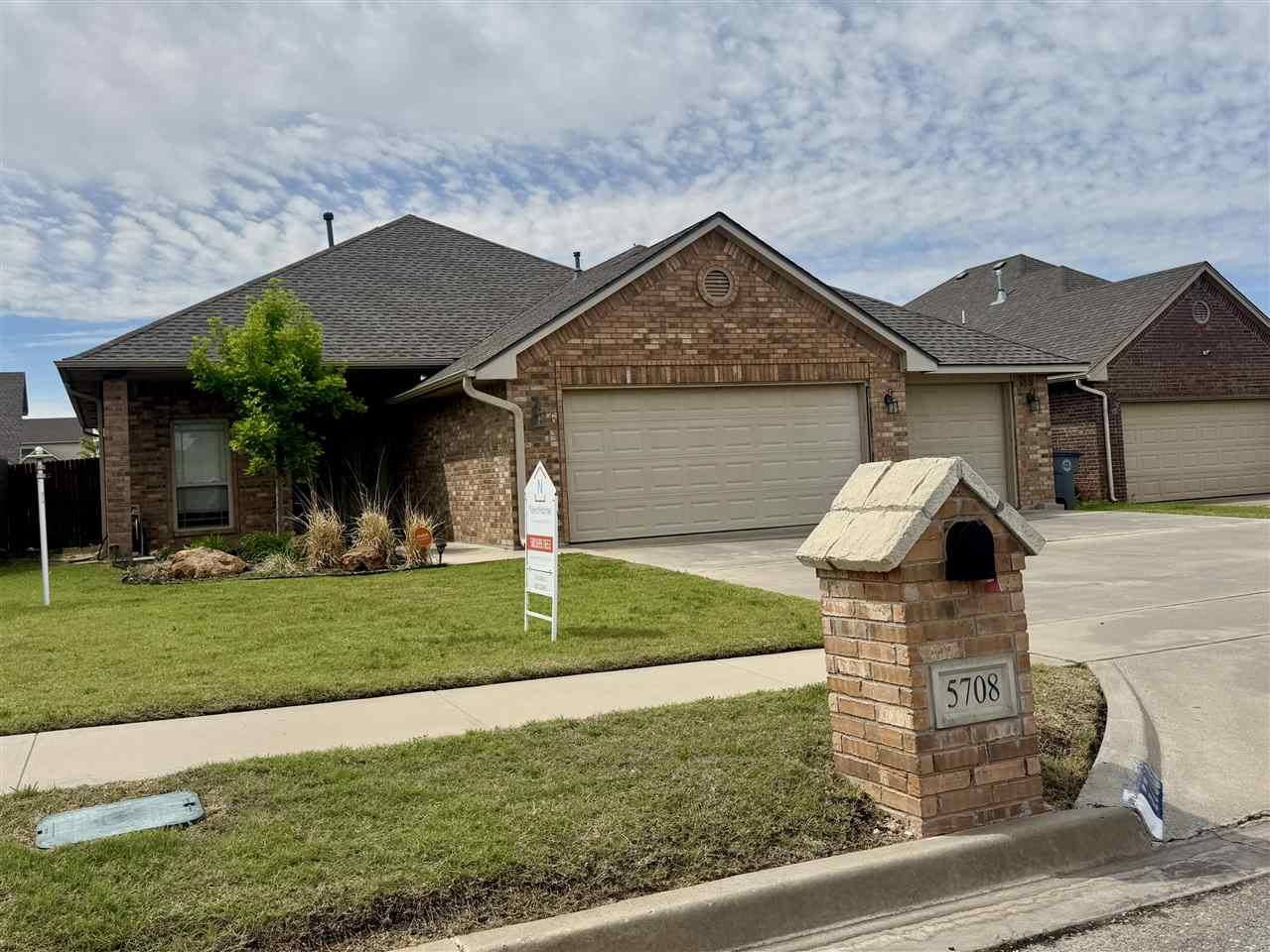 5708 NW Valor Ave, Lawton, OK 73505