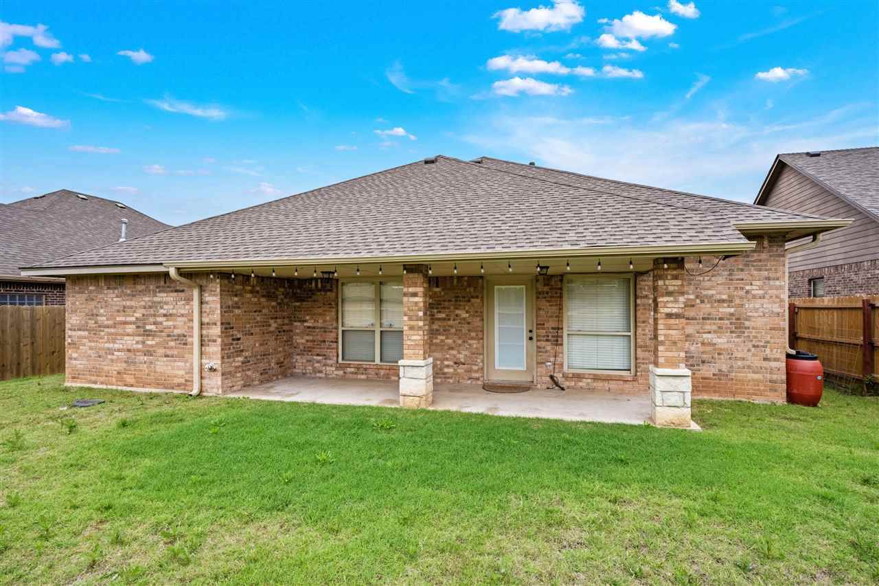 5708 NW Valor Ave, Lawton, OK 73505