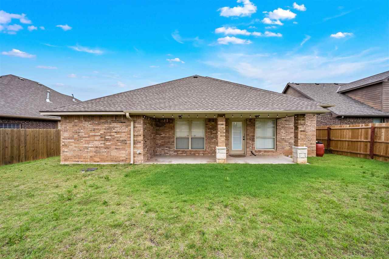 5708 NW Valor Ave, Lawton, OK 73505