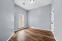 5708 NW Valor Ave, Lawton, OK 73505