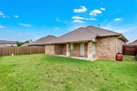5708 NW Valor Ave, Lawton, OK 73505
