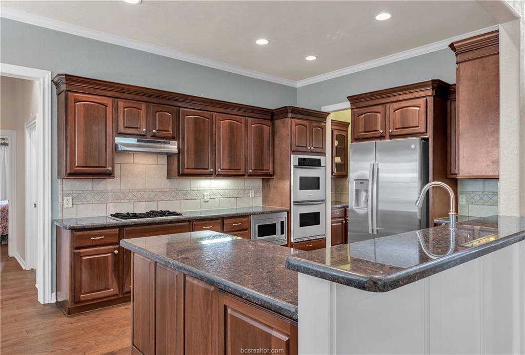 4303 Whitwick Place, College Station, TX 77845