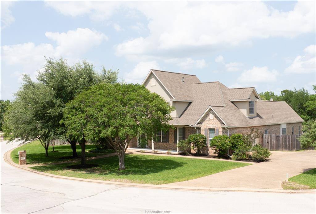 4303 Whitwick Place, College Station, TX 77845