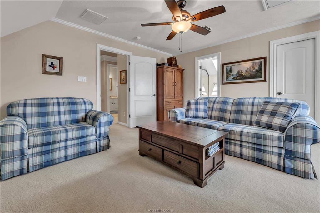 4303 Whitwick Place, College Station, TX 77845