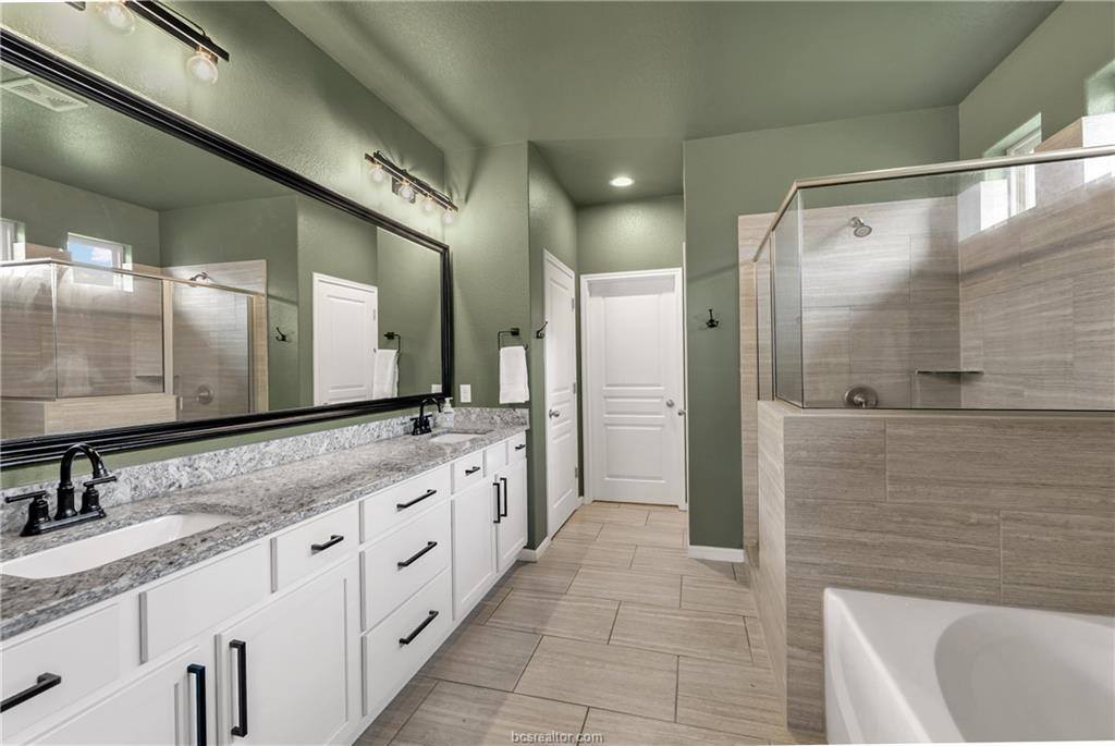 3693 Haskell Hollow Loop, College Station, TX 77845