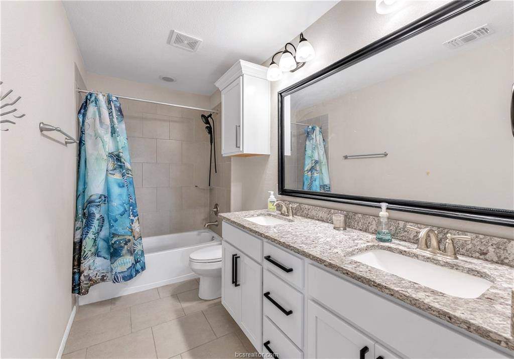 3693 Haskell Hollow Loop, College Station, TX 77845