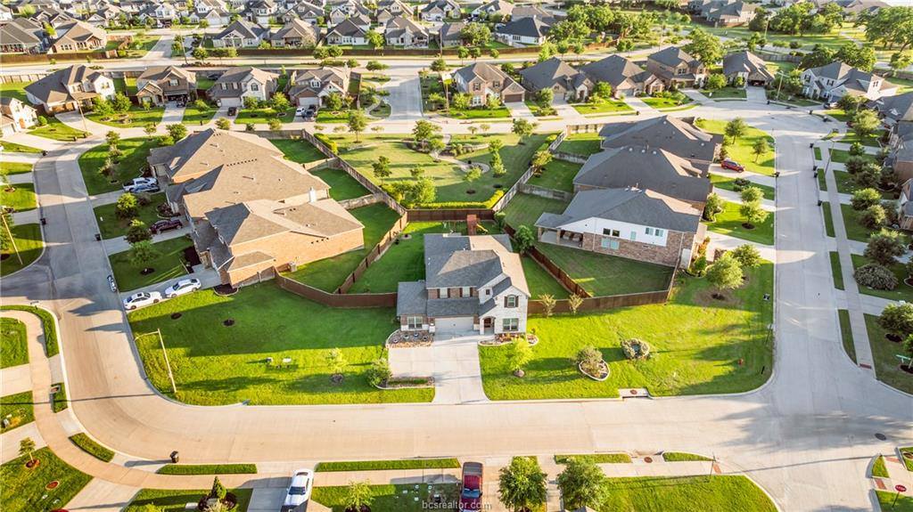 3693 Haskell Hollow Loop, College Station, TX 77845