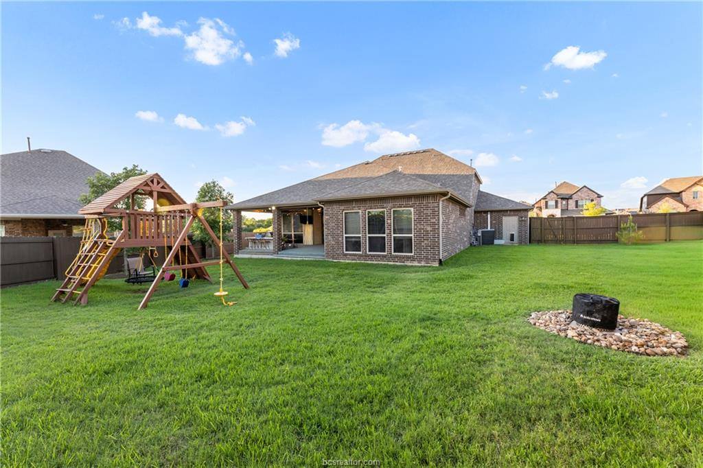 3693 Haskell Hollow Loop, College Station, TX 77845