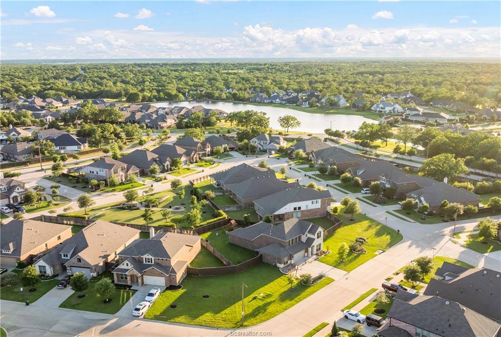 3693 Haskell Hollow Loop, College Station, TX 77845