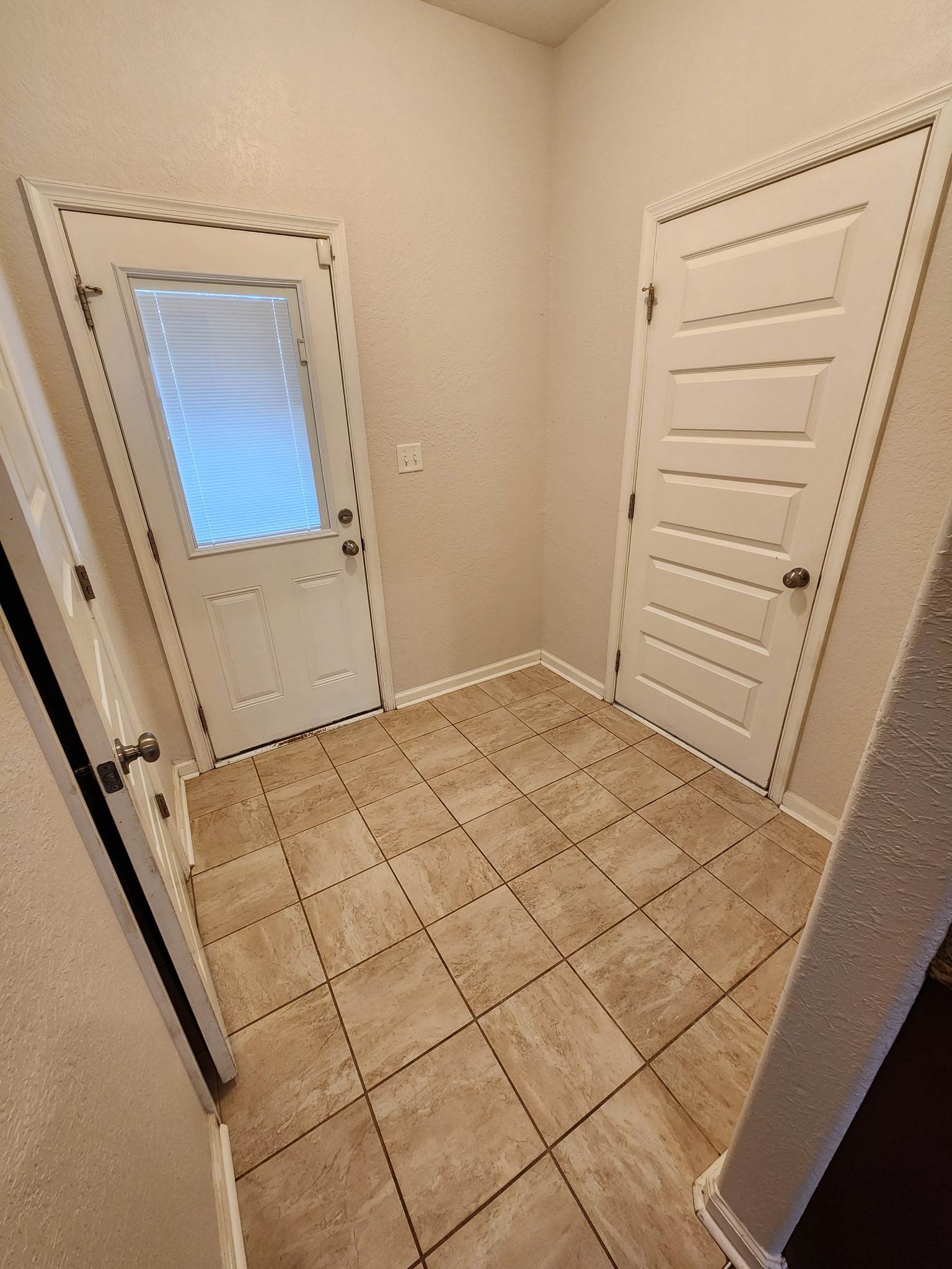 8011 Woodall Road, Unit B, Norfolk, VA 23518