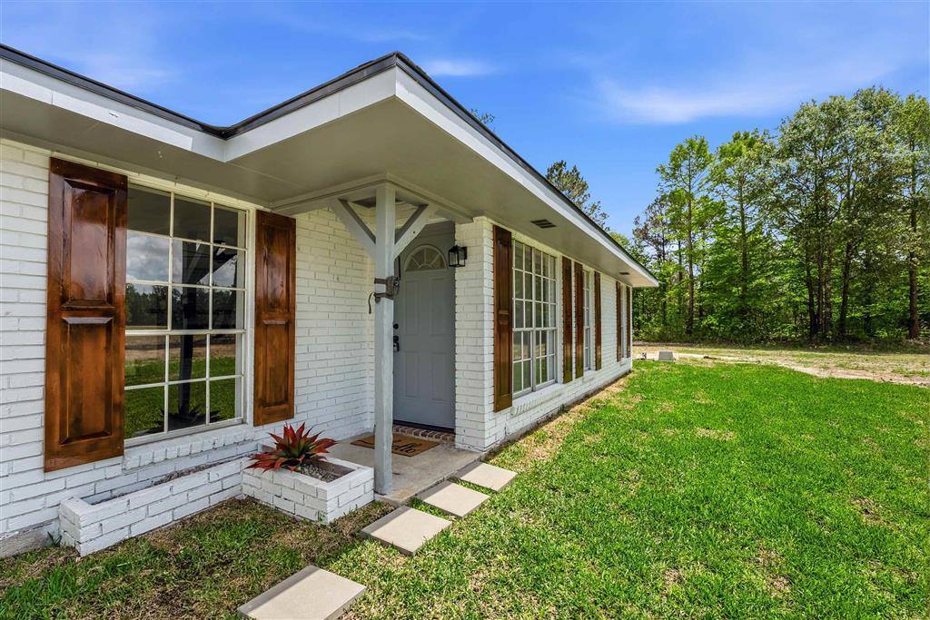 174 Calvin Foster Rd Road, Starks, LA 70661
