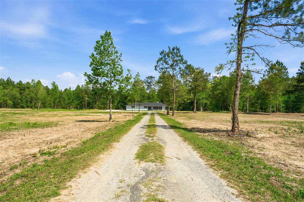 174 Calvin Foster Rd Road, Starks, LA 70661