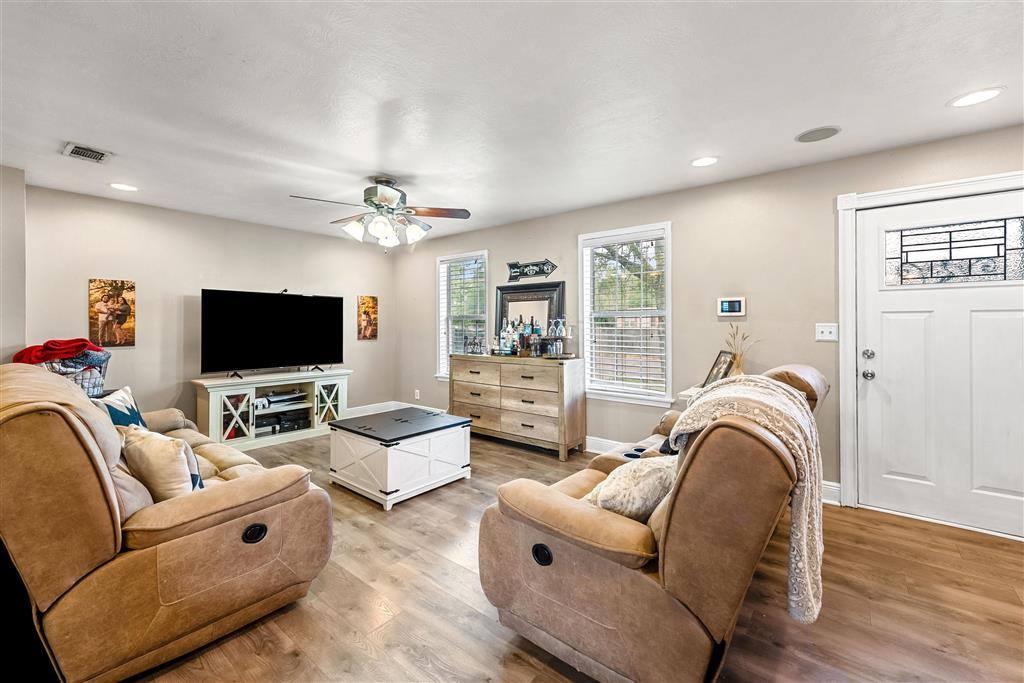 533 Corley St Street, Dequincy, LA 70633