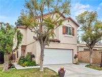 24842 Noelle, Newhall, CA 91321