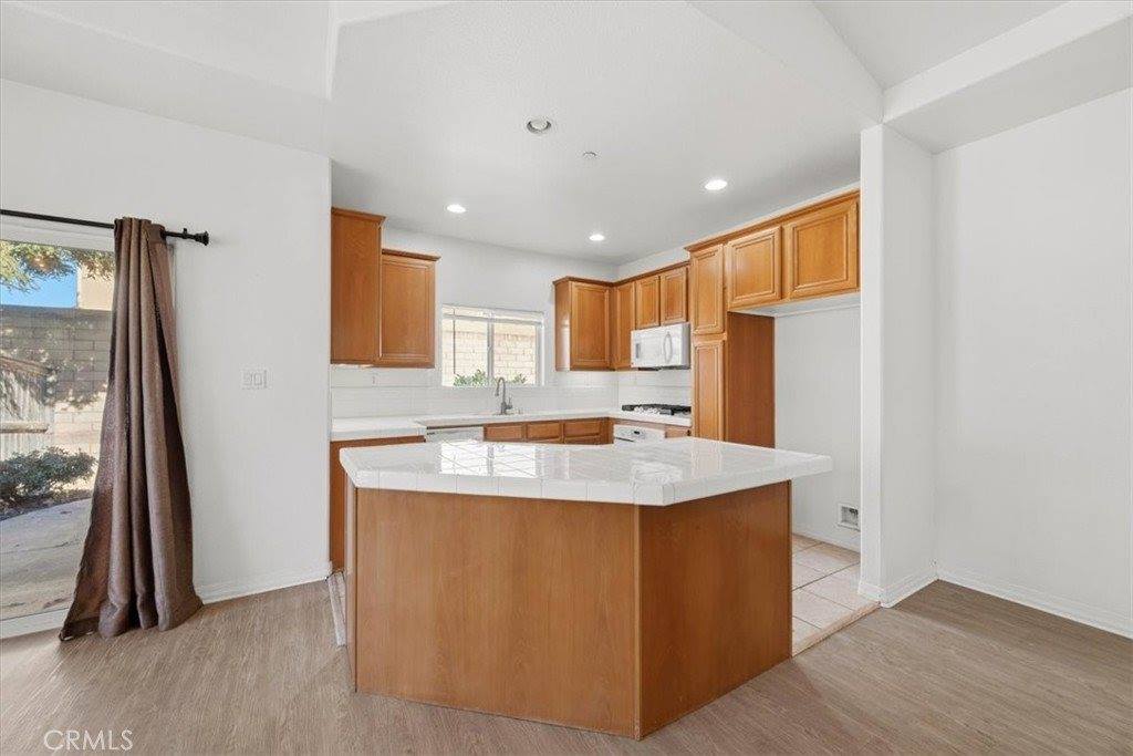 427 Taunton Drive, Santa Maria, CA 93455
