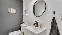 2900 27th Street, Rock Island, IL 61201