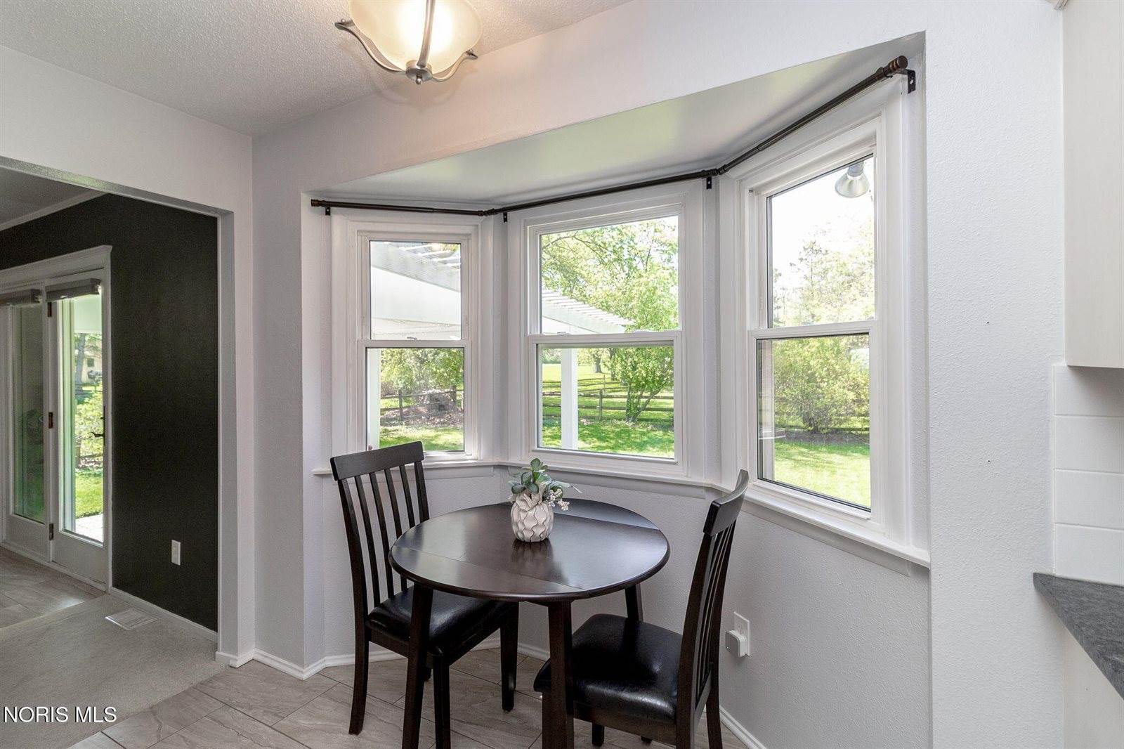 2104 Eastgate Road, Toledo, OH 43614
