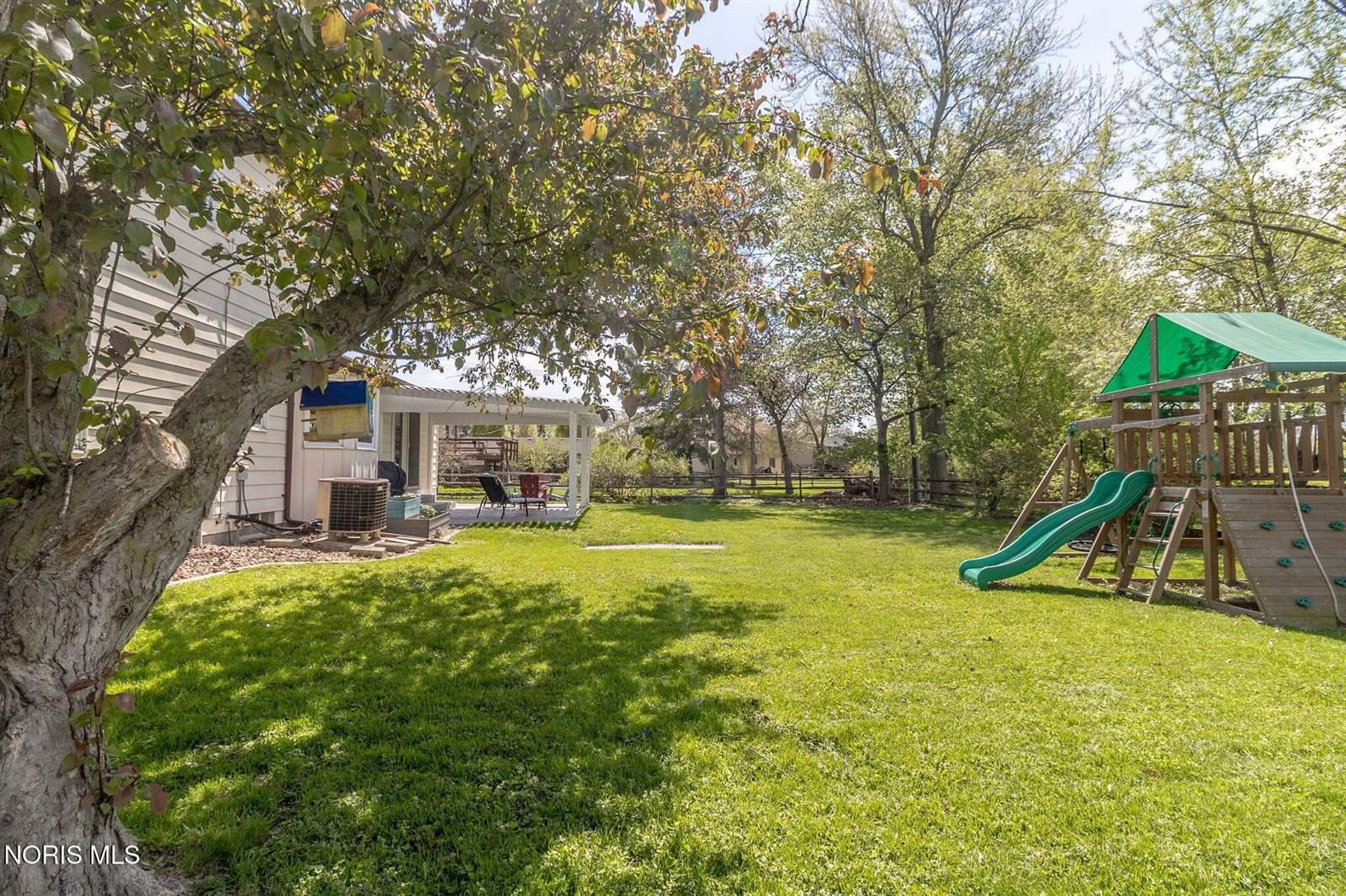 2104 Eastgate Road, Toledo, OH 43614
