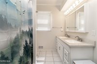 2104 Eastgate Road, Toledo, OH 43614