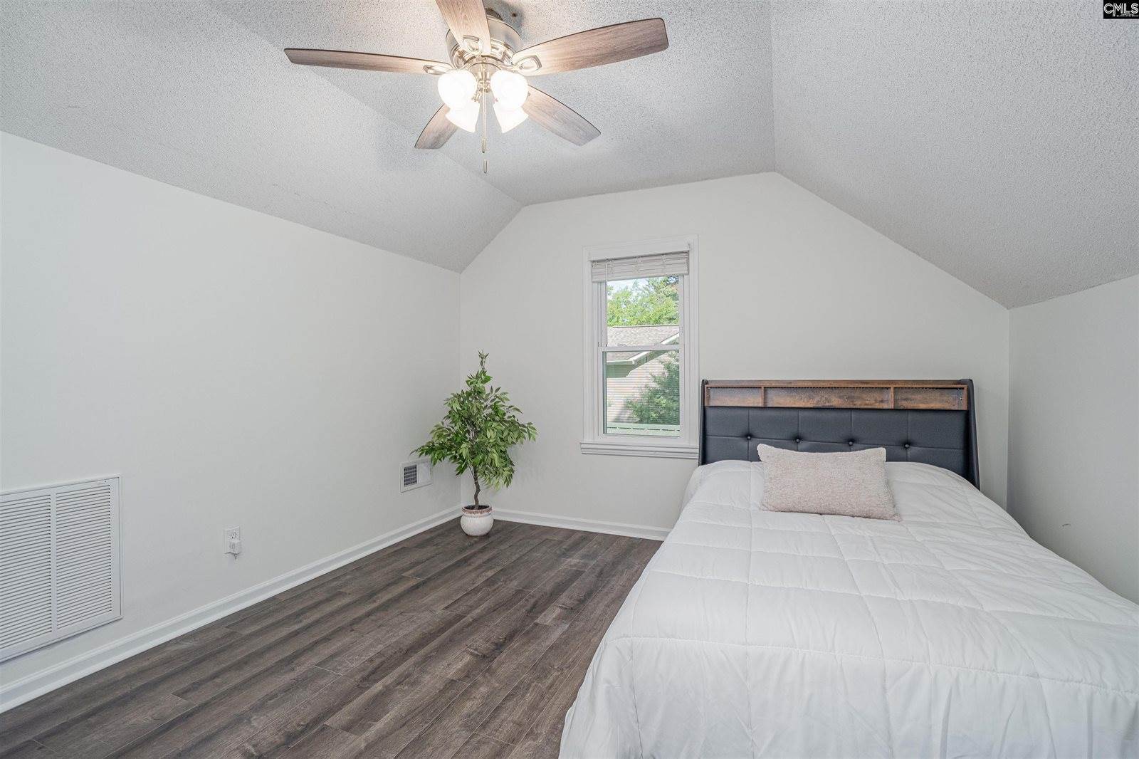 300 Rollingwood, Lexington, SC 29072