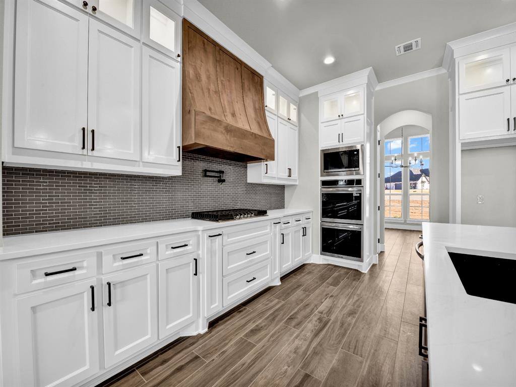 213 Desperado Court, Weatherford, TX 76088