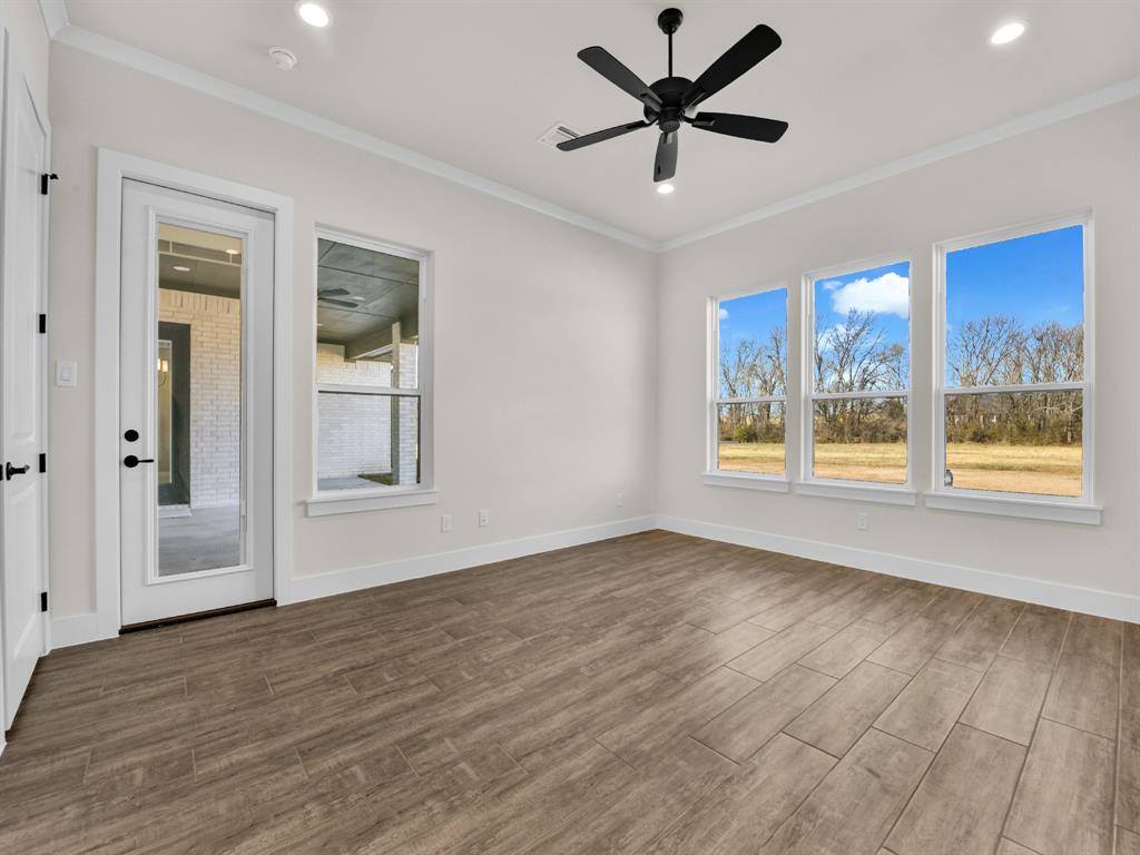 212 Desperado Court, Weatherford, TX 76088